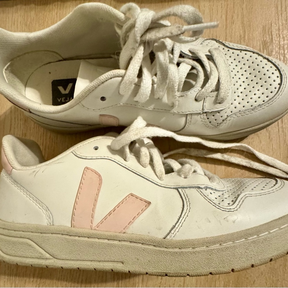 Previously Loved Veja V10 Sneakers - Pink Accent